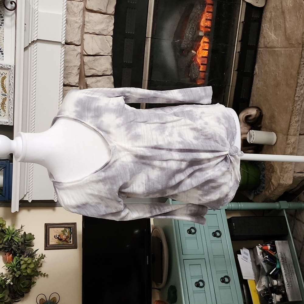 Mudd tie dye top